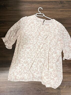 Signature Cream and Light Pink Floral Ruffle Sleeve Blouse